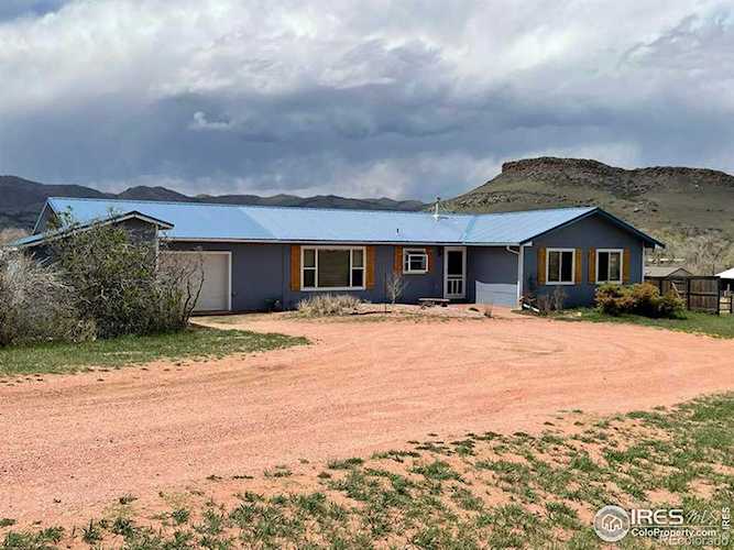 4409 Moccasin Circle Rolling Hills Estates Privacy with amazing mountain and foothill views yet only minutes from downtown Fort Collins and... Laporte Larimer CO 80535 IR983510 home for sale $780,000 IR983510 Photo 1