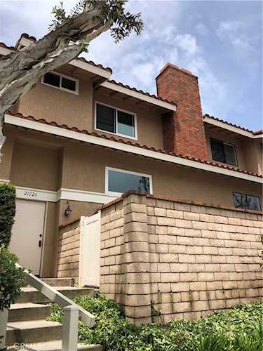 21126 Poolside Ln Huntington Beach, CA 92648 | MLS OC23084707 Photo 1