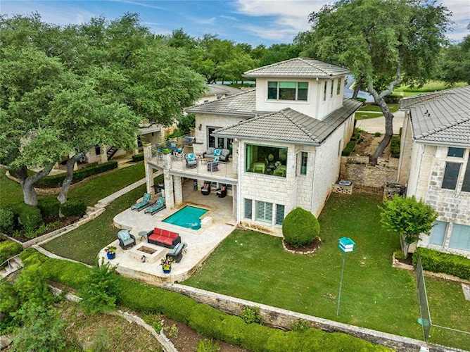 27000 Catamaran DR #4 Spicewood, TX 78669