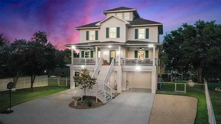 513 Oleander DR Marble Falls, TX 78654