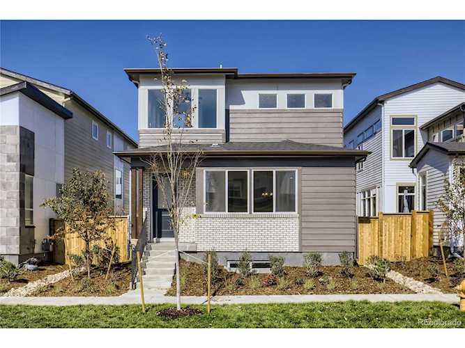 6235 Hanover St Denver, CO 80238