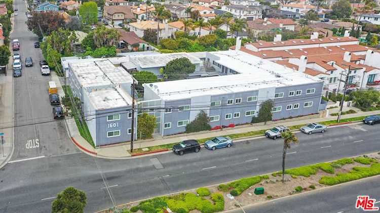 1601 Artesia Blvd in Manhattan Beach, CA - MLS# 23270747 Photo 1
