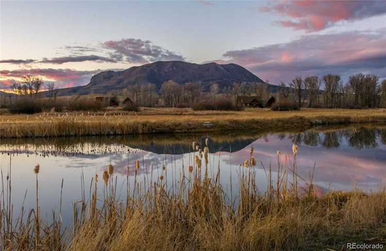 27200 Fire Song Rd Steamboat Springs, CO 80487