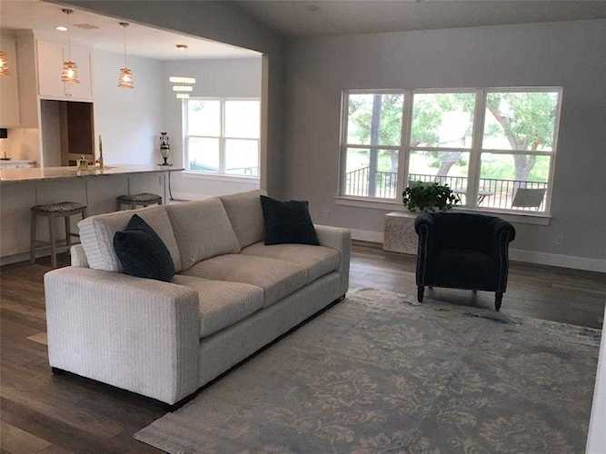 909 Belaire DR Granite Shoals, TX 78654