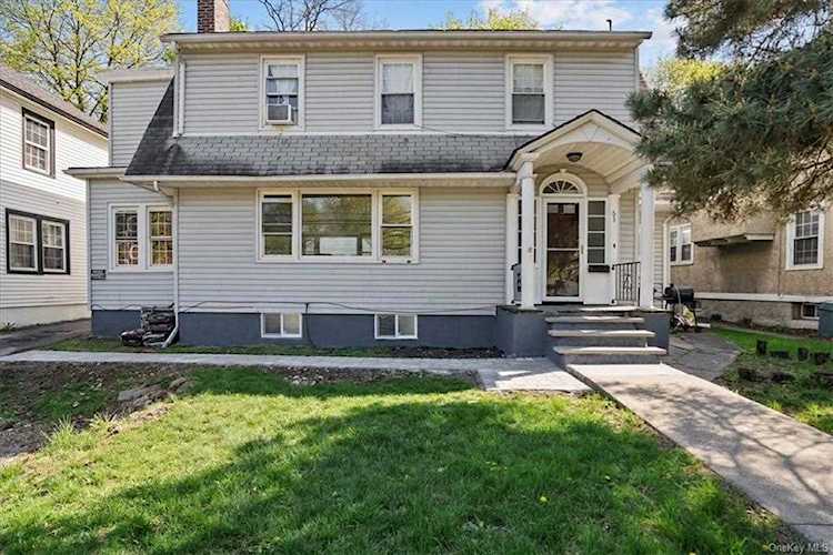 63 North St Newburgh, NY 12550 | MLS H6245256 Photo 1
