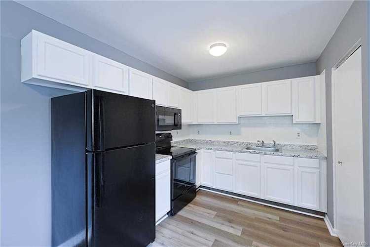 28 Toc Dr #1 Highland, NY 12528 | MLS H6244654 Photo 1
