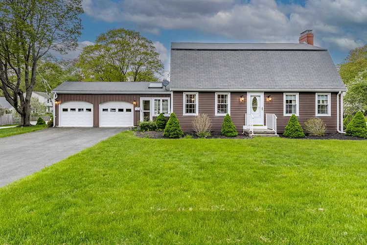 5 Ramble Rd Cape Elizabeth, ME 04107 MLS 1559135