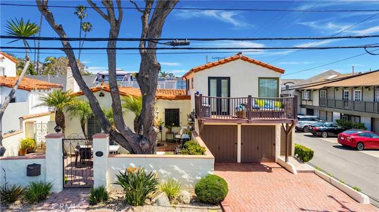 387 Oak St Laguna Beach, CA 92651