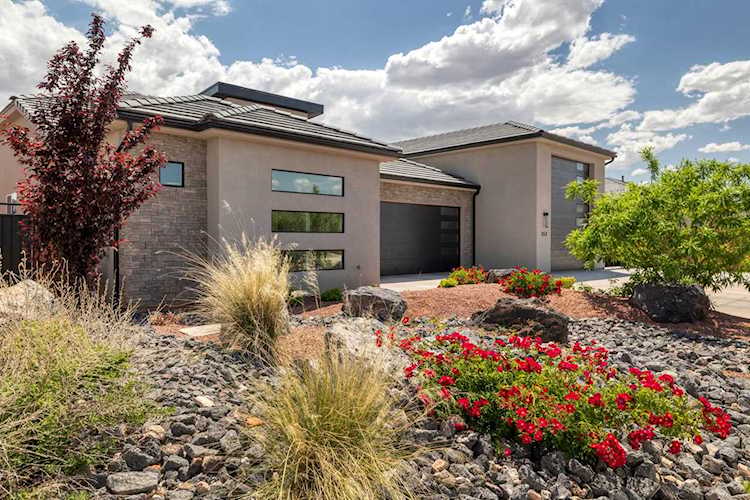 353 W Tranquility Trl Ivins, UT 84738