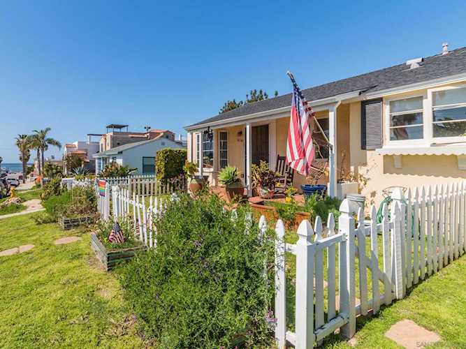 4648 Point Loma Ave San Diego, CA 92107