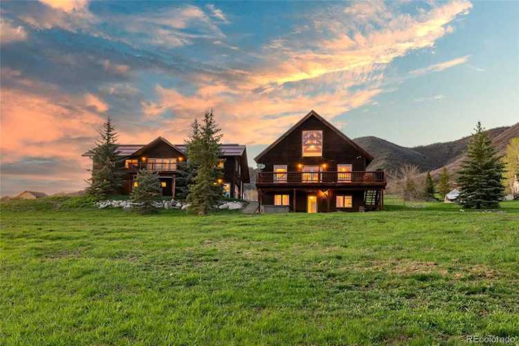 29625 Elk View Dr Steamboat Springs, CO 80487