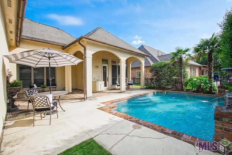40171 Pelican Point Pkwy Gonzales, LA 70737