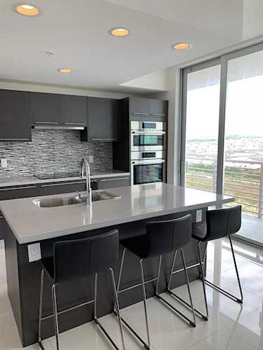 7875 NW 107th Ave #612 Doral, FL 33178