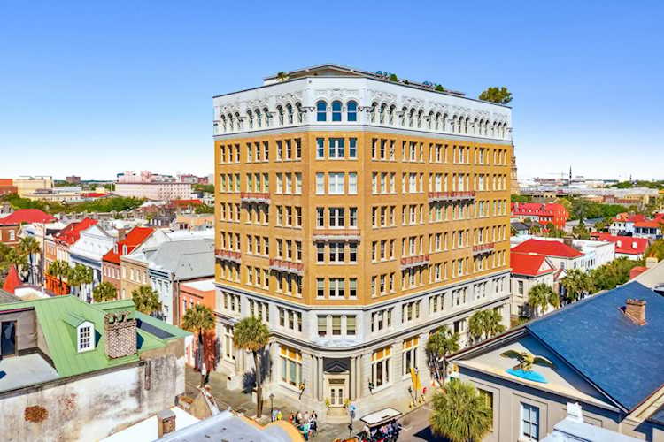 18 Broad St Charleston, SC 29401