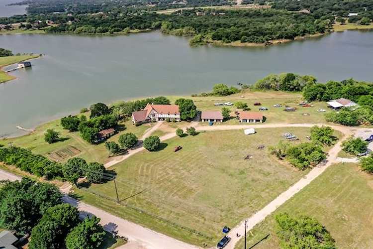 1113 Shahan Prairie Road Little Elm, TX 75068