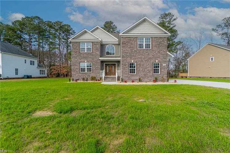 1306 Pitchkettle Farm Ln Suffolk, VA 23434