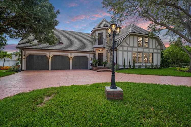 2491 Palm Tree Dr Punta Gorda, FL 33950