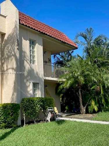 16471 Blatt Blvd #206 Weston, FL 33326