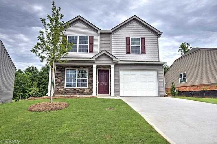 448 Dolcetto Avenue Lexington, NC 27295