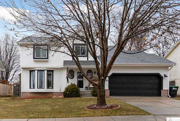 16536 Washington St Omaha, NE 68135 | MLS 22305057 Photo 1