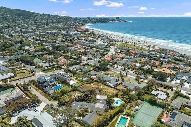 2352 Calle Del Oro La Jolla, CA 92037