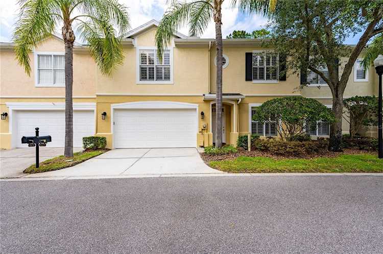 3429 Heards Ferry Dr Tampa, FL 33618