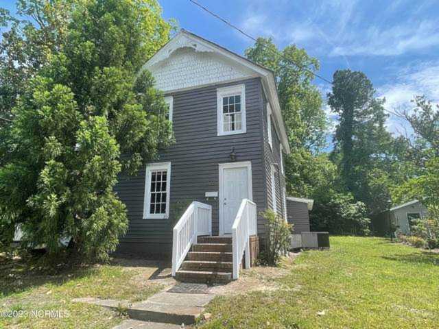 205 W Grubb Street Hertford, NC 27944