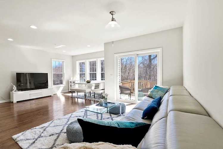67 Spruce St #67 Hopkinton, MA 01748