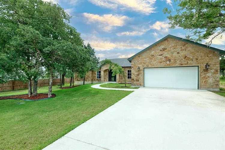 115 Romeria DR Cedar Creek, TX 78612