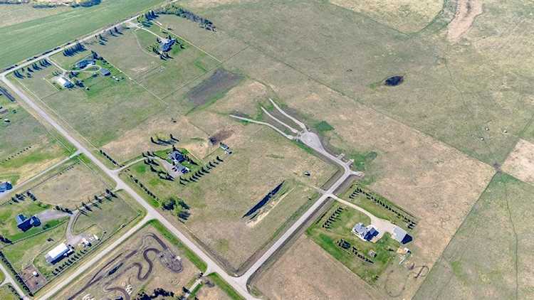 Lot 12 286 Ave W Rural Foothills County, AB T0L 0X0