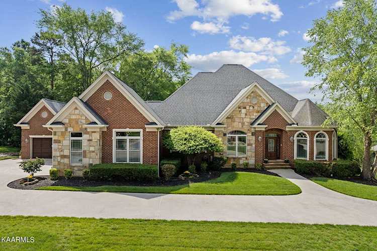 109 Rockbridge Greens Blvd Oak Ridge, TN 37830