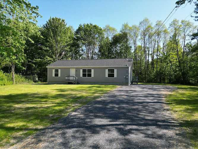 10 Webb Rd Waterville, ME 04901