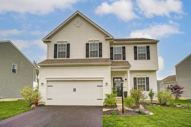 214 Blueberry Hill Road Johnstown, OH 43031