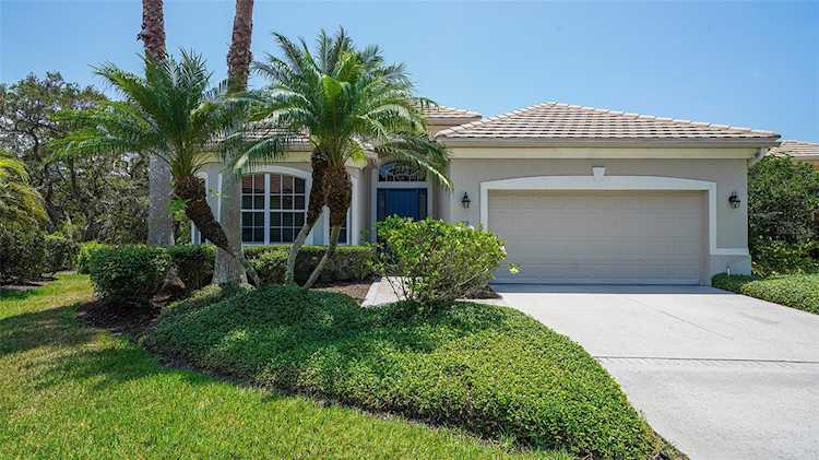 29 Bayhead Ln Osprey, FL 34229