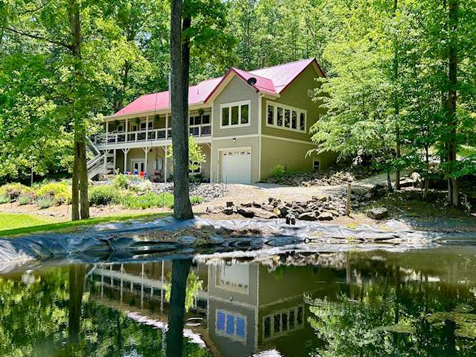 767 Sulphur Springs Hollow Road Somerset, KY 42501