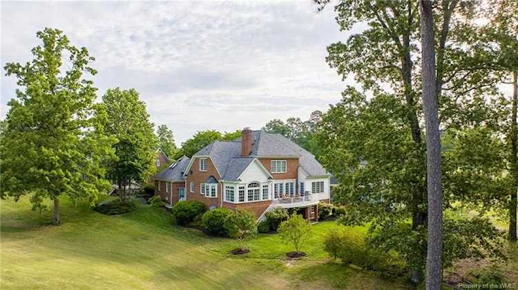 147 S Turnberry Williamsburg, VA 23188