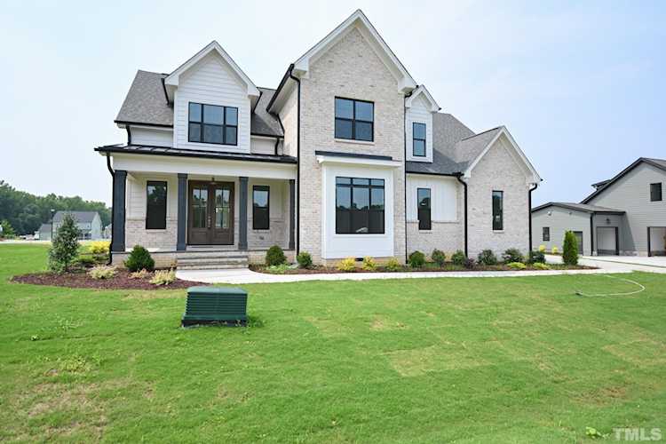 21 Maeview Lane Raleigh, NC 27603