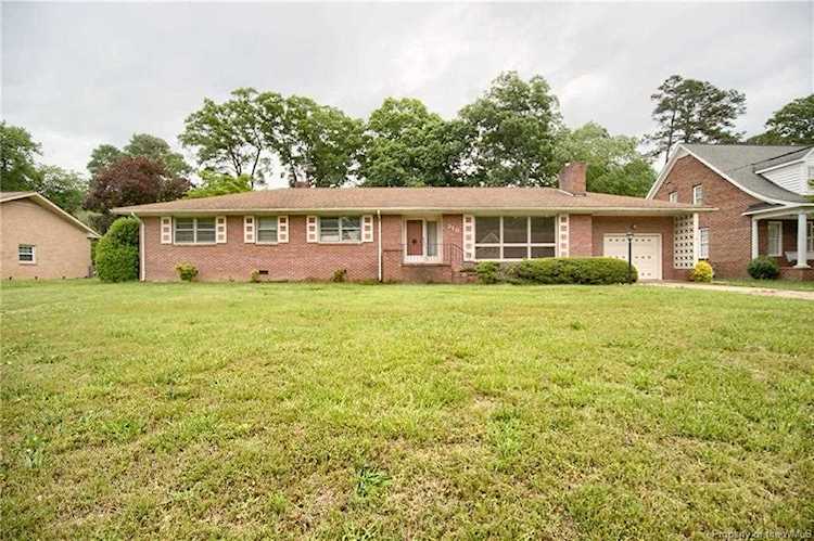 310 Grafton District Rd Yorktown, VA 23692