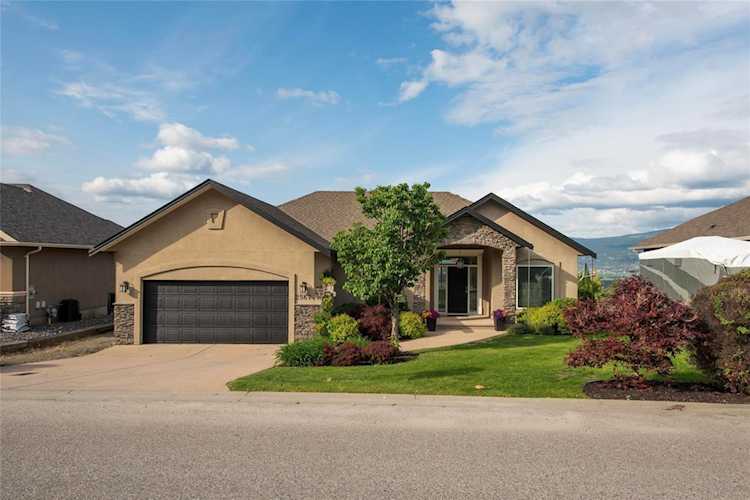 2567 Selkirk Drive Kelowna, BC V1V2V6