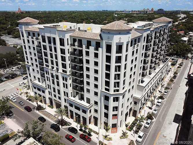 301 Altara Ave #428 Coral Gables, FL 33146