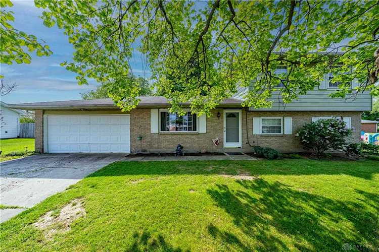 13035 Junefield Drive Christiansburg, OH 43072