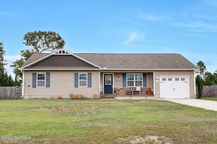 247 Rowland Drive Richlands, NC 28574