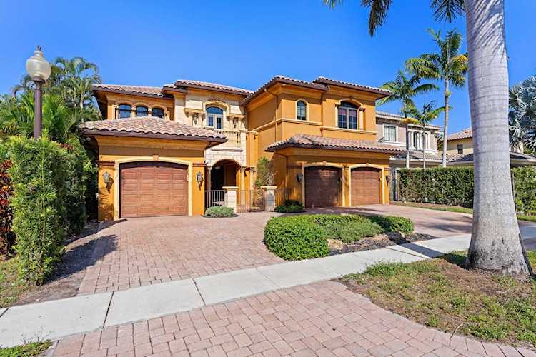 17935 Monte Vista Drive Boca Raton, FL 33496