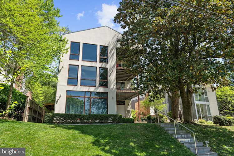 5811 Potomac Ave NW Washington, DC 20016
