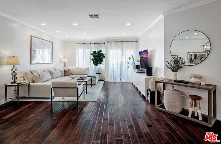 11822 Goshen Ave #302, Los Angeles, CA 90049 | RubyHome Photo 1
