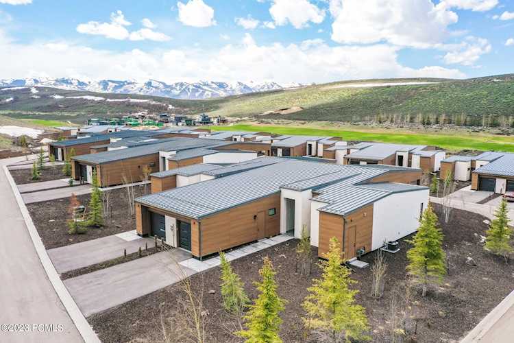 6445 Double Deer Loop Park City, UT 84098