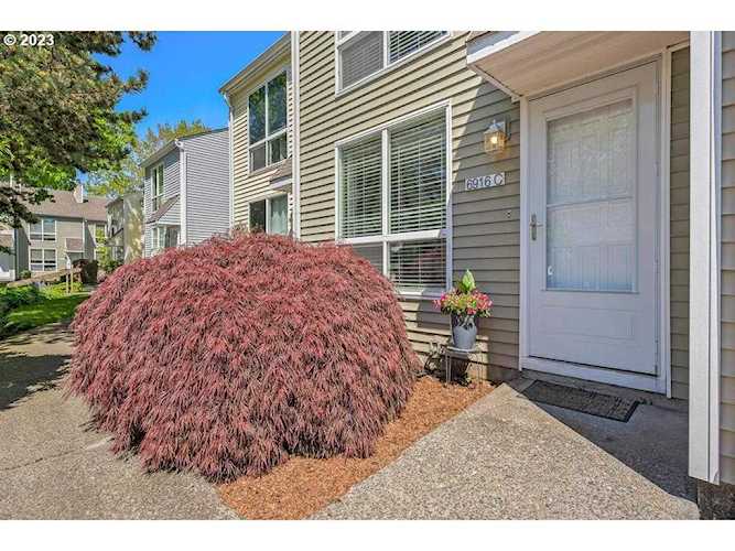 Buy, sell, or invest in property with Donna Roberts Group. Professional real estate services in Camas, WA & surrounding counties as well as Portland, OR Photo 1