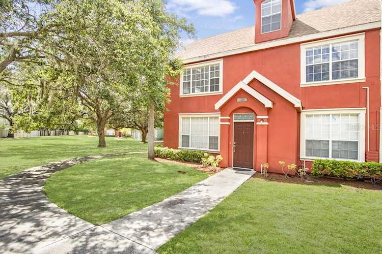 10576 Windsor Lake Ct #10576 Tampa, FL 33626