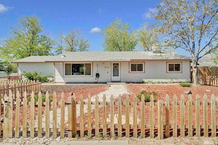 296 Riverboat Rd Dayton, NV 89403