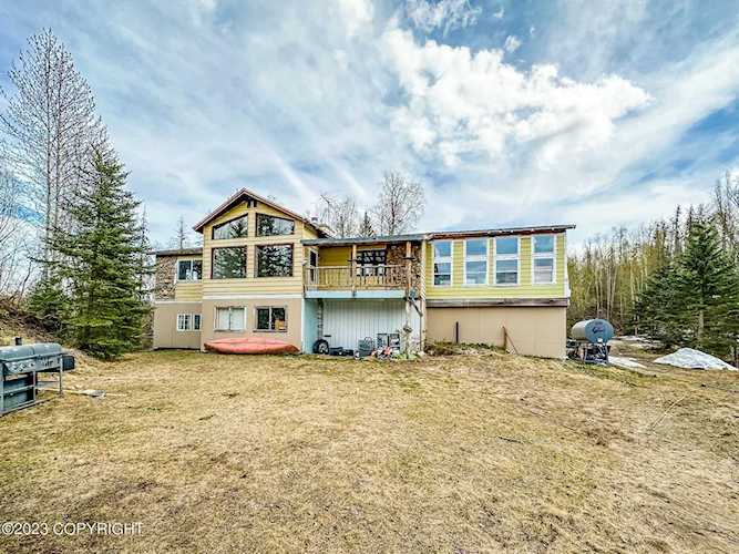 21262 Sara Lake Rd Wasilla, AK 99652